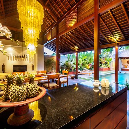 Bumbak Park Villas Canggu Exterior foto