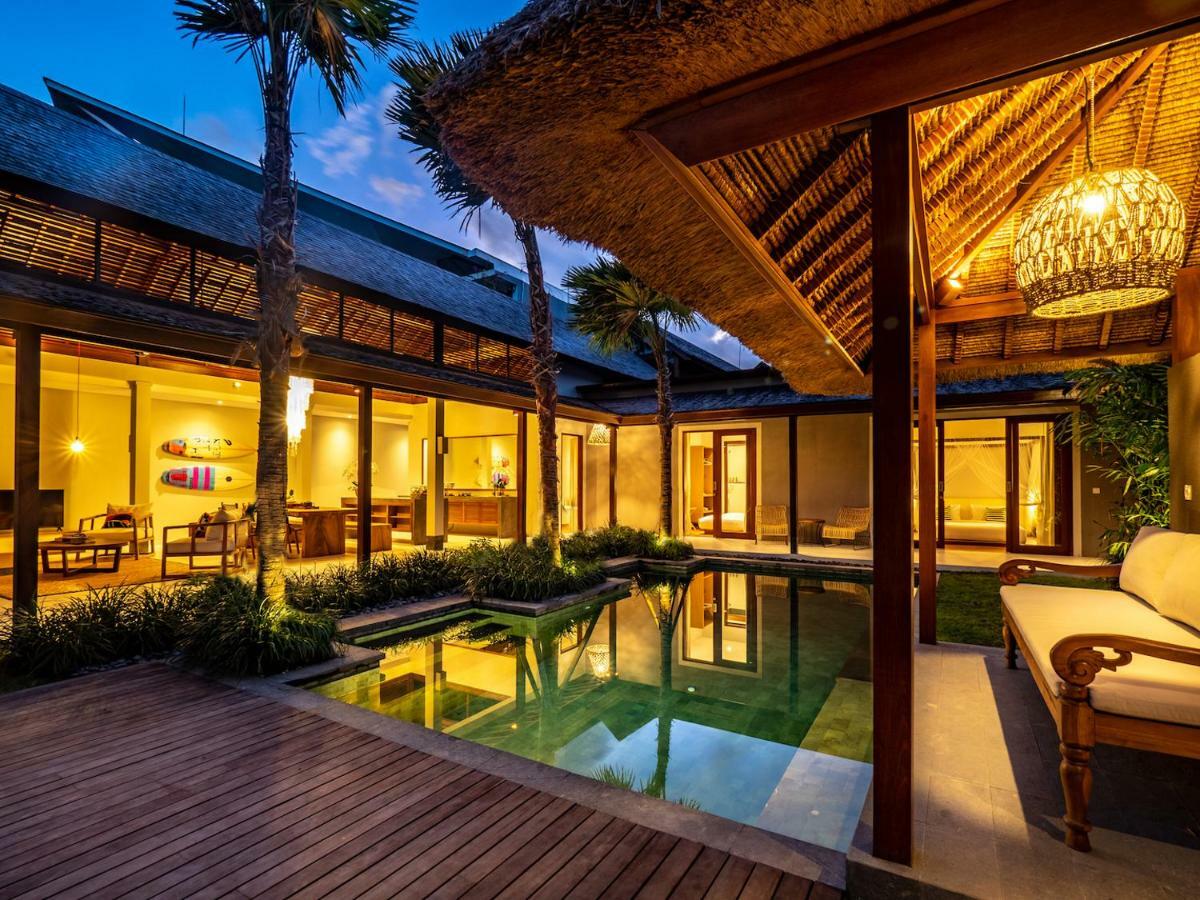 Bumbak Park Villas Canggu Exterior foto